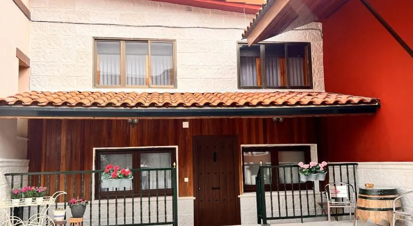 Suite la abuela - Hostal Merindades - Image 1