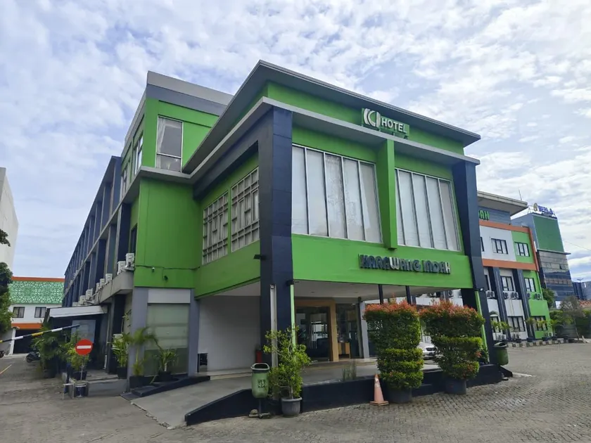 Hotel Grand Karawang Indah - Image 1