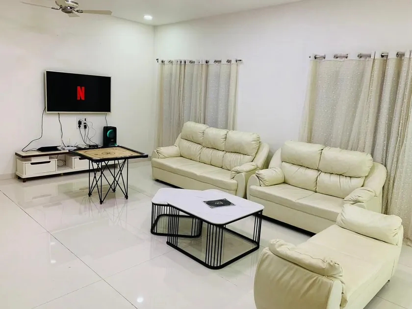 Swarnam Villa 6 BHK With Swimming Pool - Image 1
