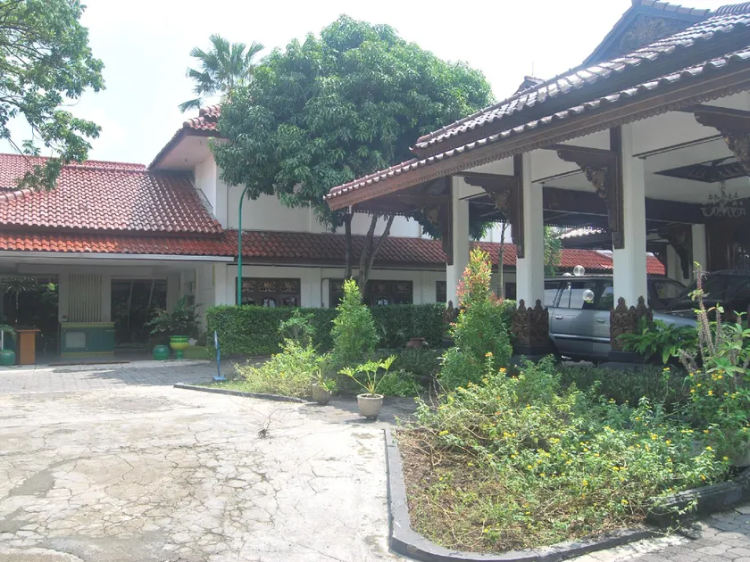 SADINAH SAHID JOSODIPURO HOTEL - Image 1