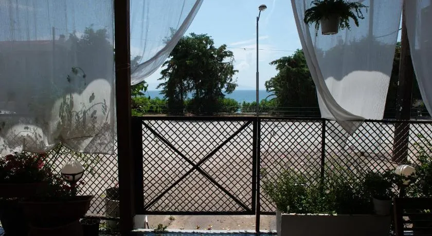 Premier Sea Apartment - Image 1