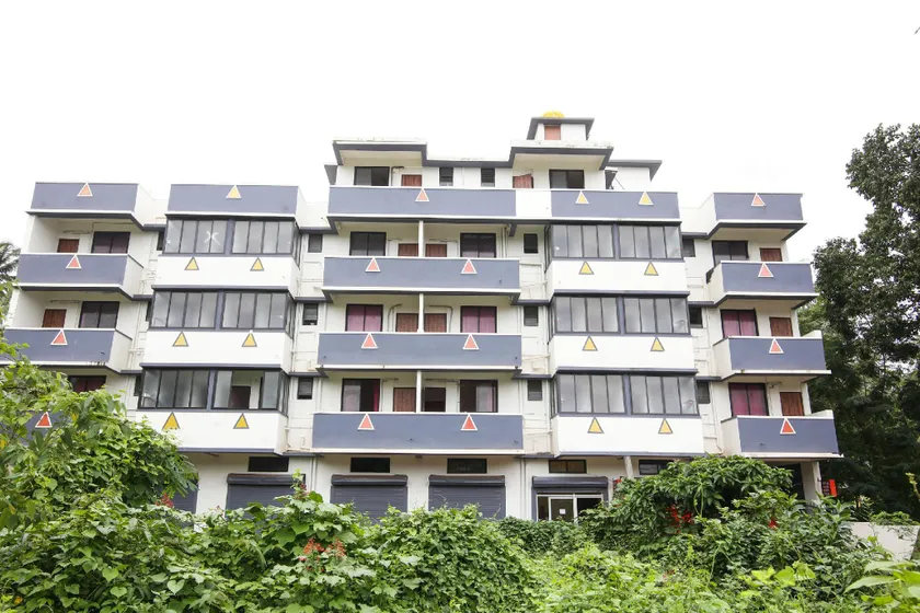 OYO 47634 25 Madgaon Holidays - Image 1