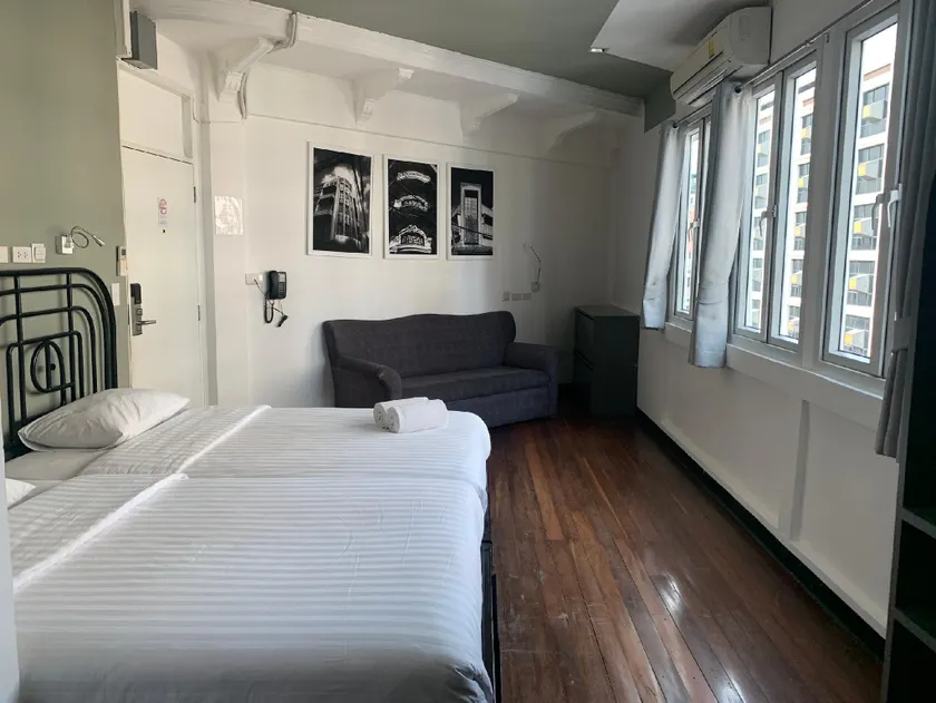 Cacha Heritage Hotel - Chinatown & Old Town near MRT Sam Yot - Image 1