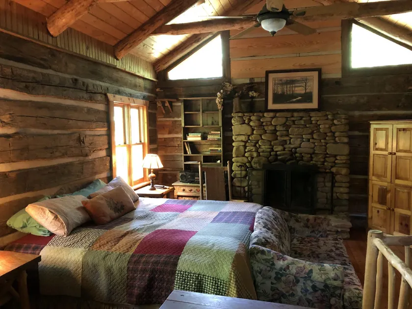 Smoky Mountain Romantic Handcrafted Cabins - Image 1