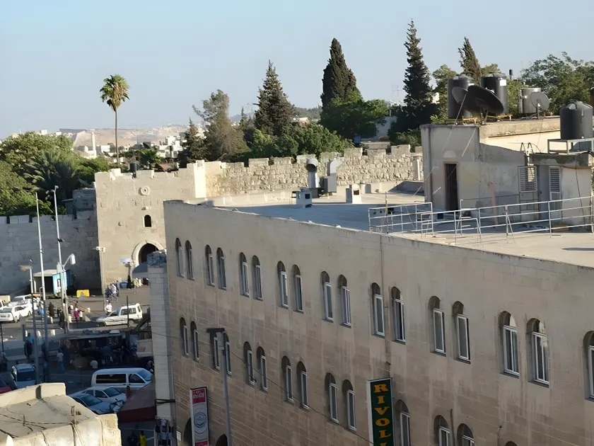 Jerusalem Metropole Hotel - Image 1
