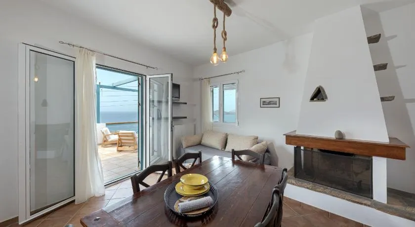 Lotos House - Unique Seaview Apartment - Image 1