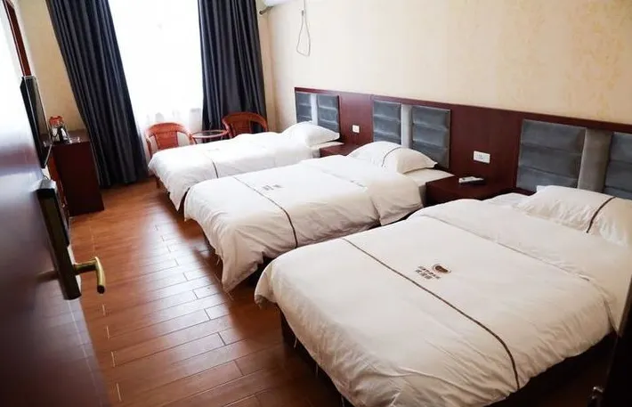 Tianyuan Express Hotel - Image 1