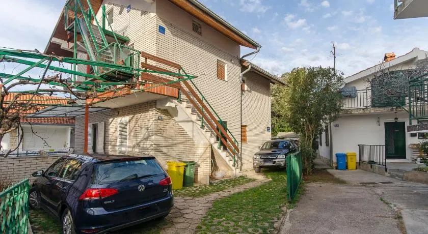 Tolle Wohnung mit Terrasse und Grill | Gartenblick - Image 1