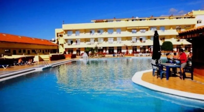 Tenerife Playa Paraíso Piscina Terraza - Image 1