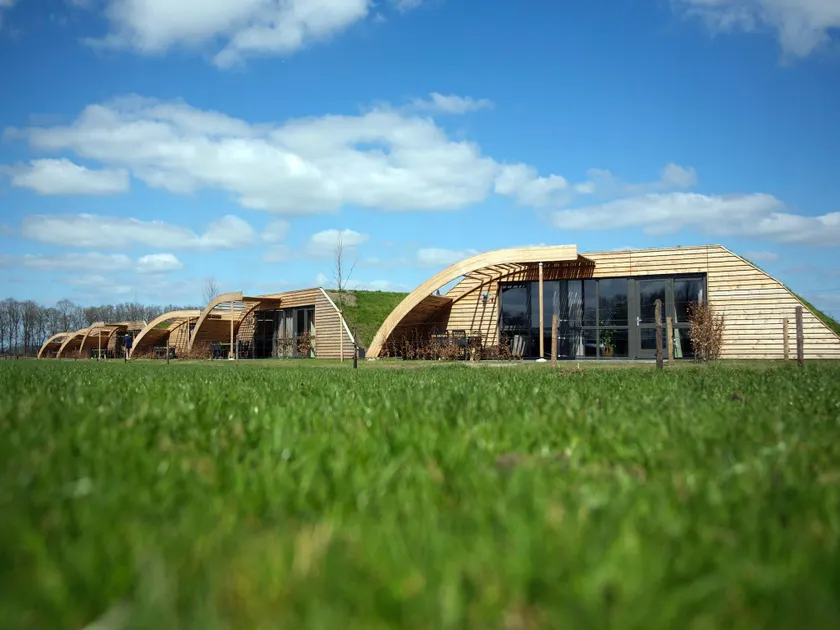 Peaceful Farmside Bungalow - Image 1