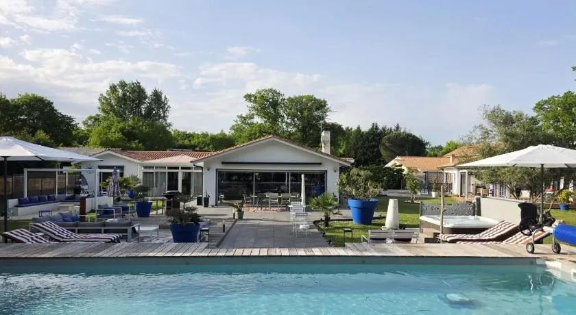 La Parenthèse du Las, Maison d'hôtes, Piscine et Spa, entre Bordeaux et Cap Ferret - Image 1