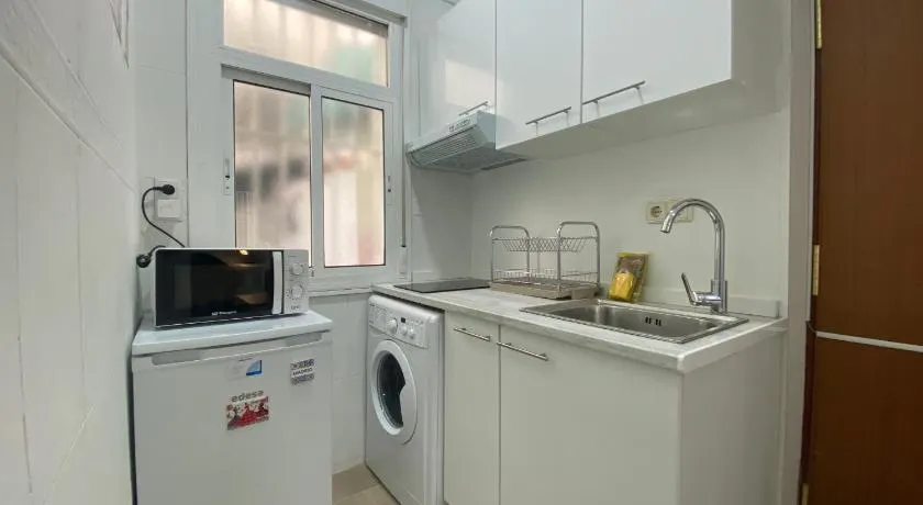 Madrid Delicias III - Two-bedroom apartment - Image 1