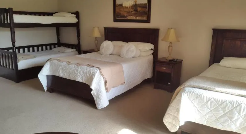 Olive Hill Country Lodge - Image 1