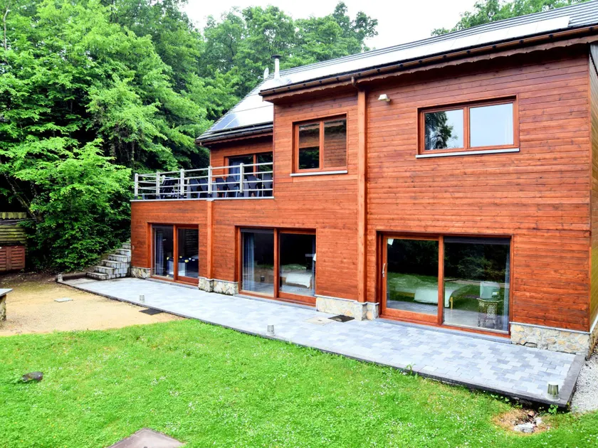 Luxurious Chalet with Sauna in Beauraing - Image 1