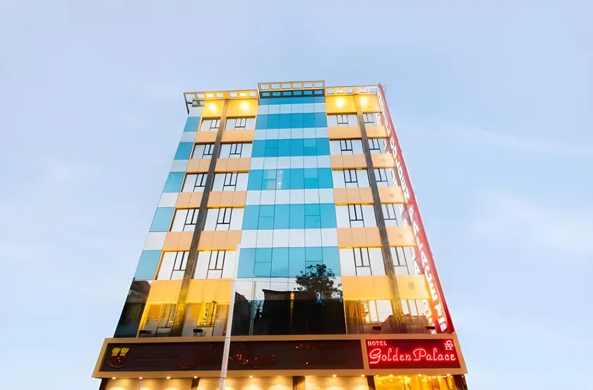 Hotel Golden Palace - Image 1