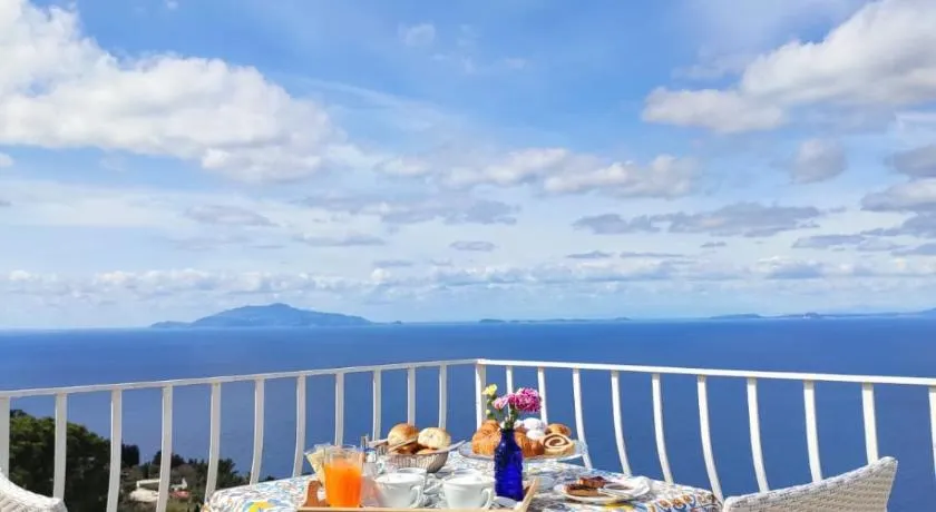 B&B Il Bacio di Capri - Image 1