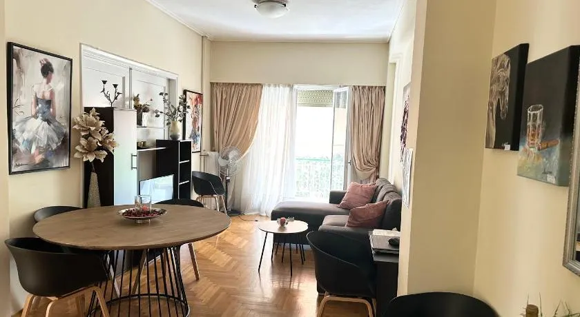 Harokopio Apartment in Athens - Image 1
