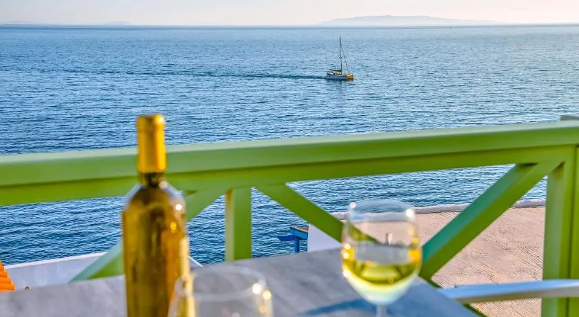 Corali Suites Andros - Image 1