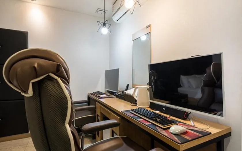 Ansan Vant Hotel - Image 1