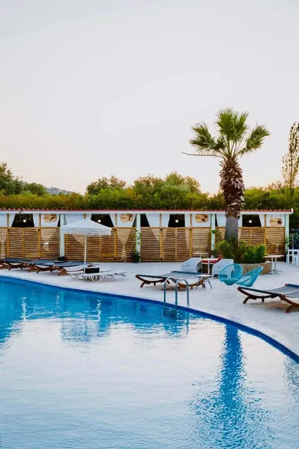Fantasy Hotel - Image 1