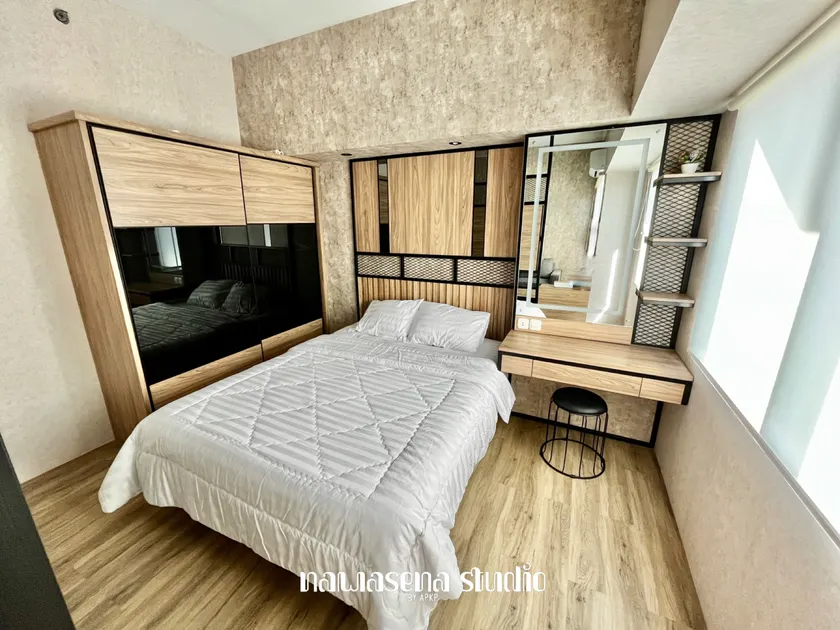 Nawasena Studio at Solo Paragon Apartment - Image 1