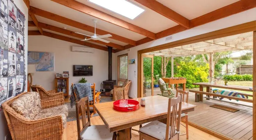 Merricks Surf Cottage - Charming Beachfront Bliss - Image 1