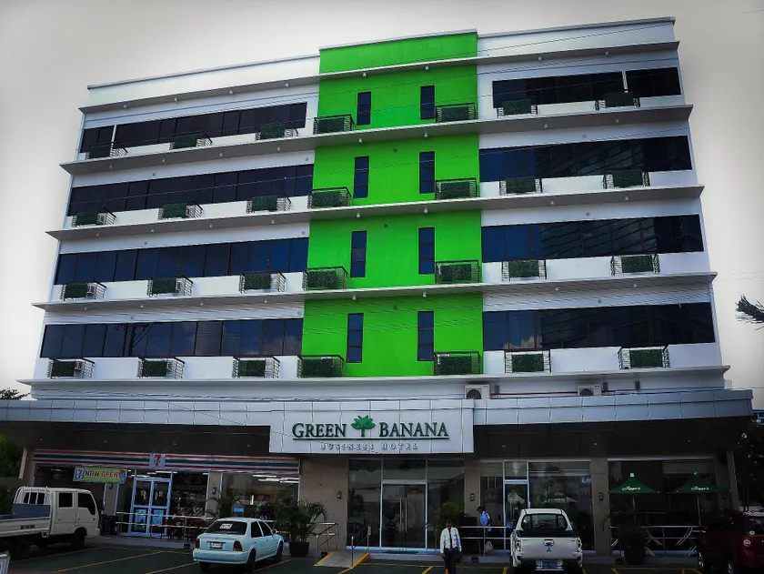 Green Banana Business Hotel - Image 1