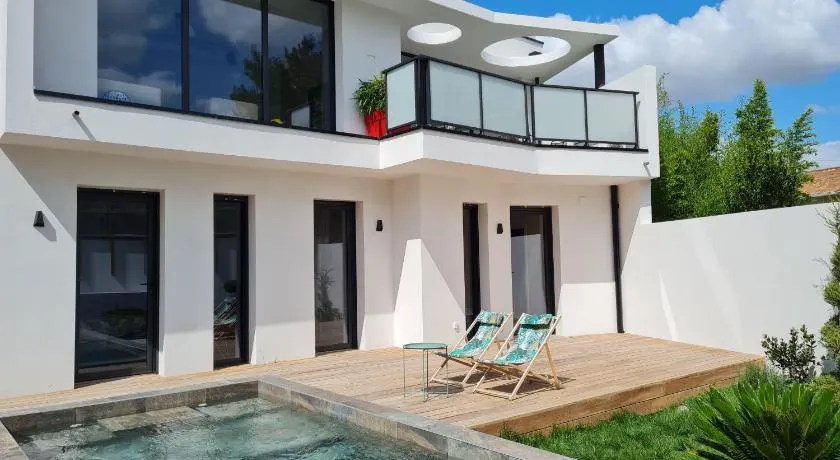 Villa NC30 , chambres privatives deluxe - Image 1