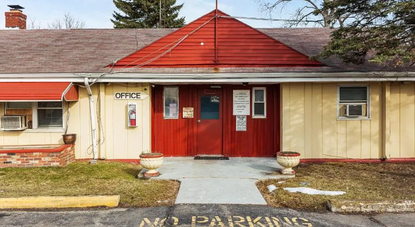 Budget INN - Image 1