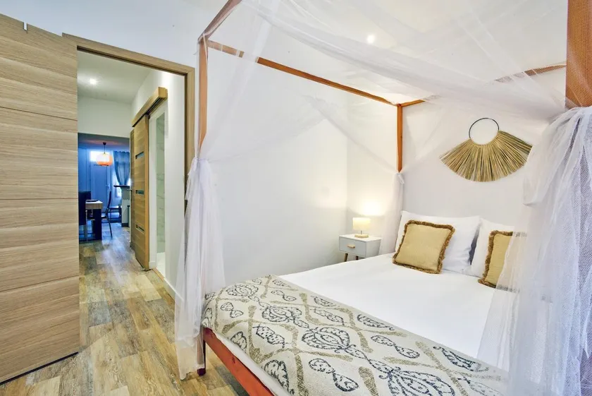 Charmant appartement avec extérieur privatif - Image 1