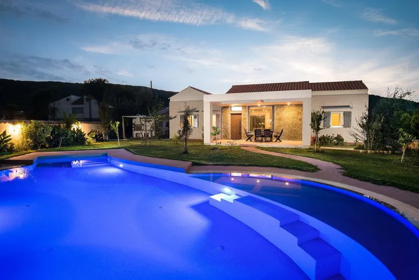Luxury Villa Erotas with private pool - Image 1