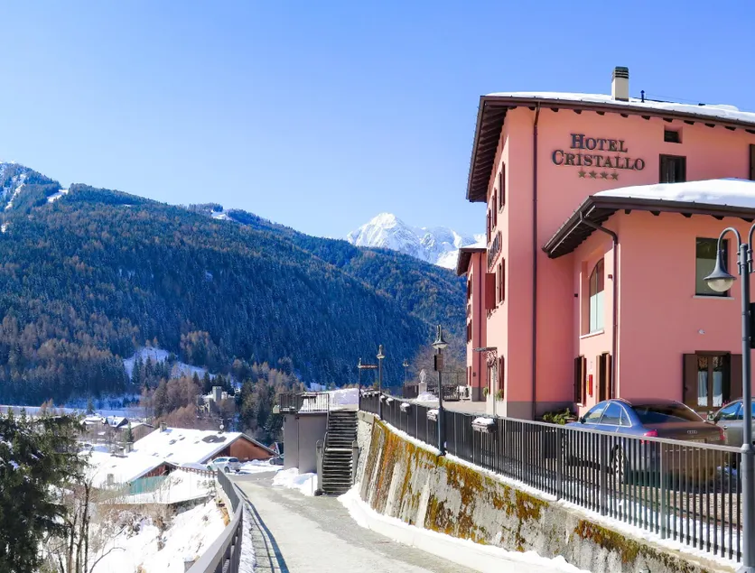 Hotel Garnì Cristallo - Image 1