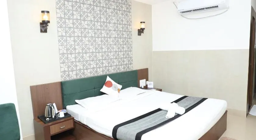 The Blue Lagoon Hotel Premium - Image 1