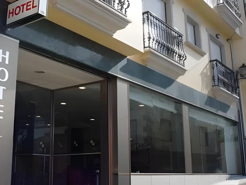Hotel Portonovo - Image 1
