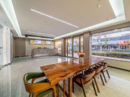 City Garden Hotel (Zhangjiagang Tangqiao) - Image 1