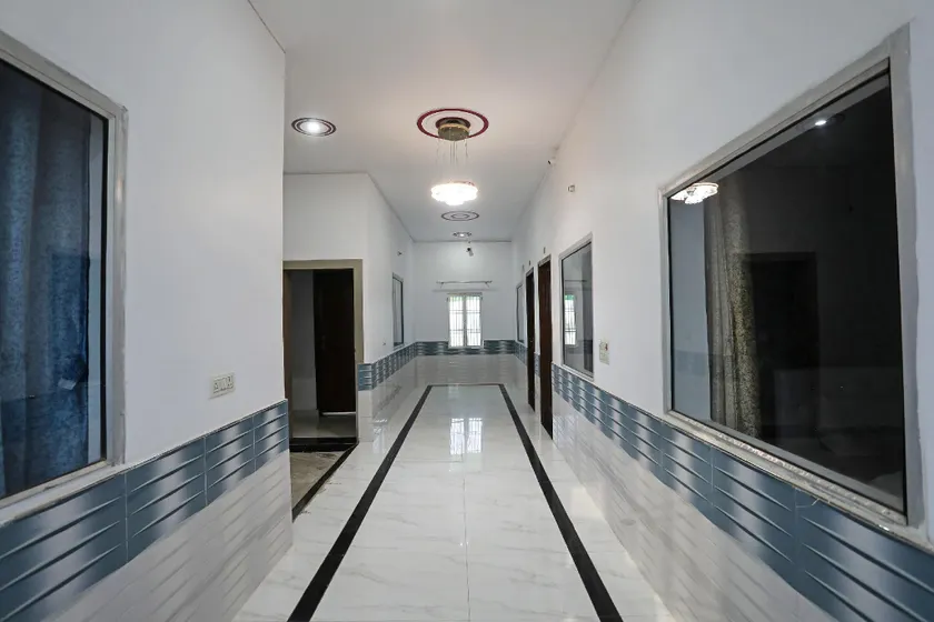 The Relax Inn Residency - Image 1