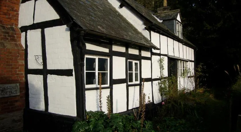 Chestnut Cottage - Image 1