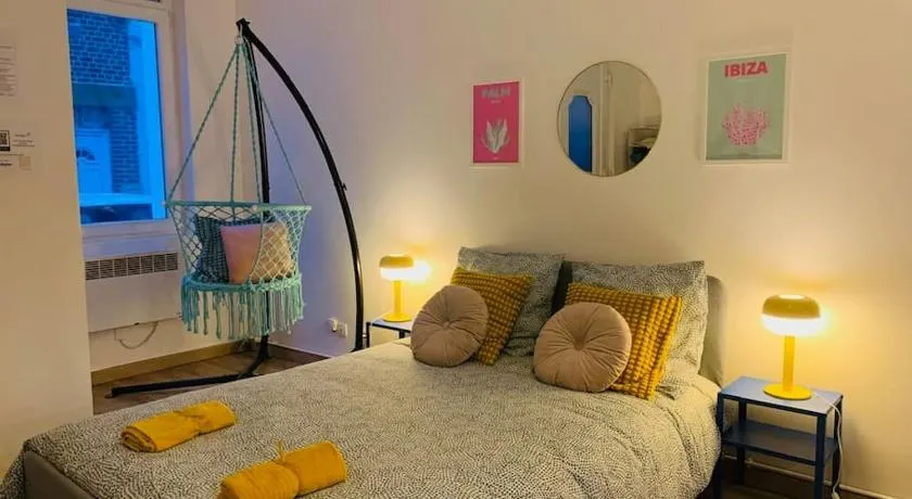 cocooning modern design studio - Image 1