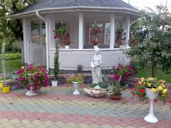 Guest House Linas - Image 1