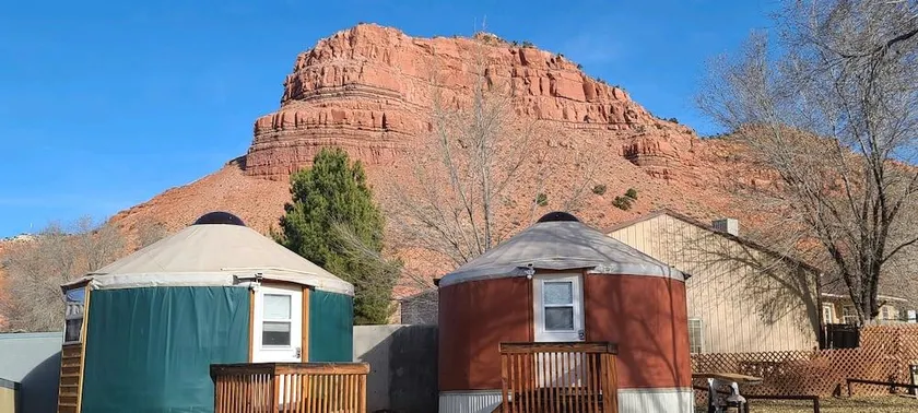 Crazy Horse - APT 1 - Image 1