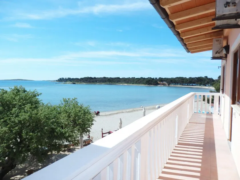 Apartment Real A8 Medulin, Istria - Image 1