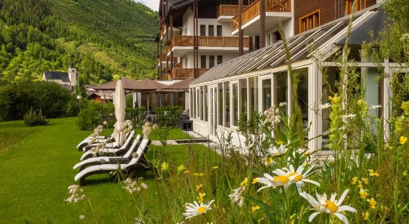 Hotel Hubertus - Image 1