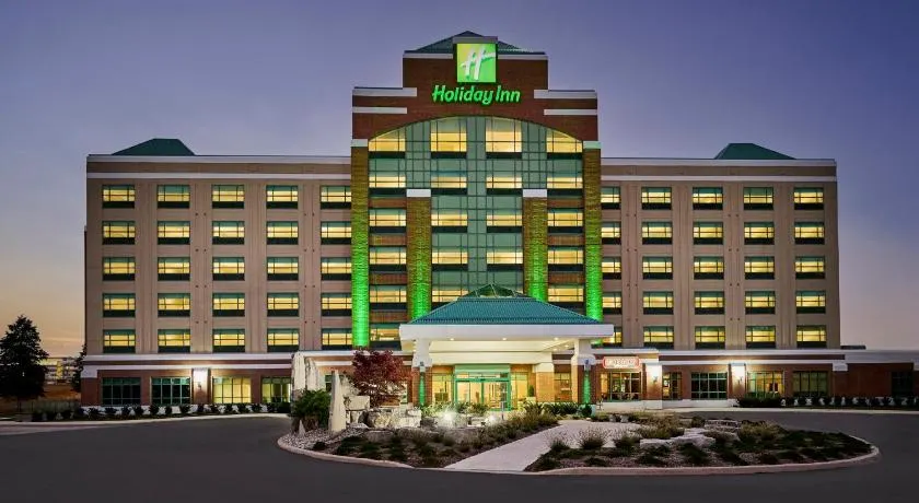 Holiday Inn & Suites Oakville at Bronte by IHG - Image 1