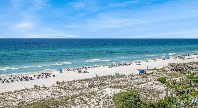 Beachside Two 4271 - Image 1