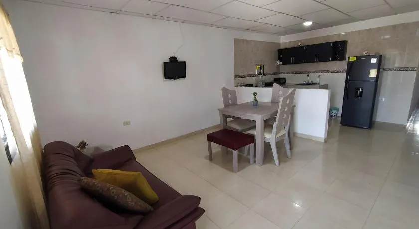 Apartamento #3 completo en excelente ubicación - Image 1
