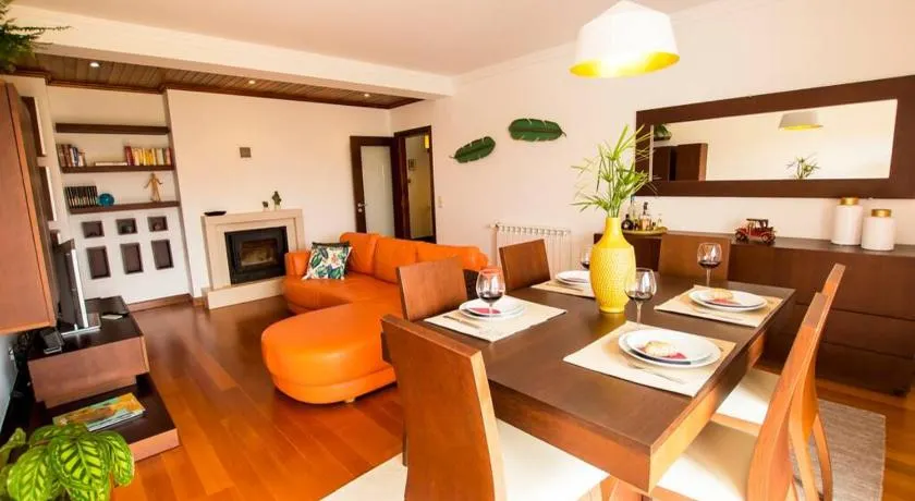 Casa da Torre com garagem gratuito - Image 1