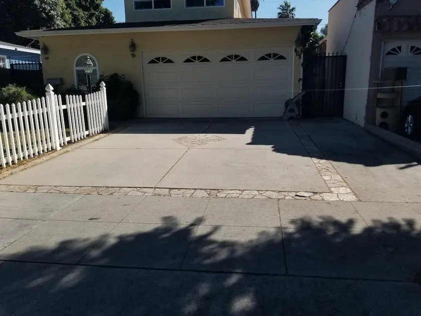 Cynnies Home - Image 1