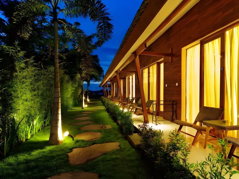 Big Brother Surf Inn - Image 1