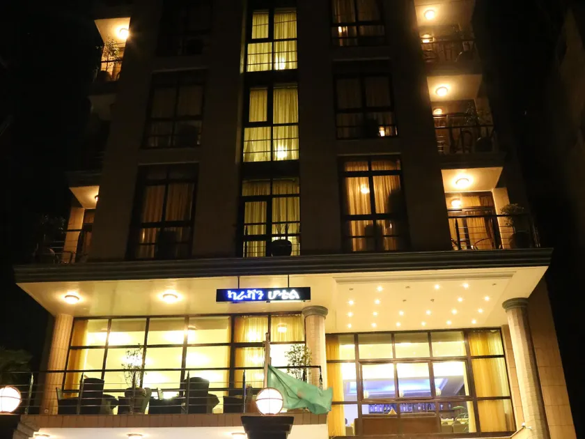 Caravan Hotel - Image 1