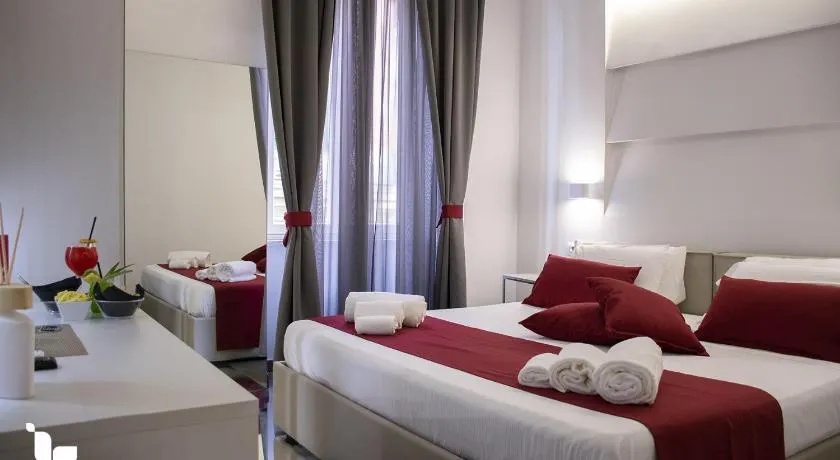 Megaris Luxury Suite Rooms - Image 1